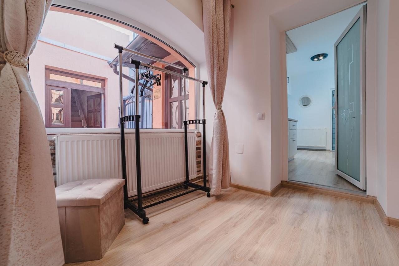 Old Town Studio Brasov Exterior photo